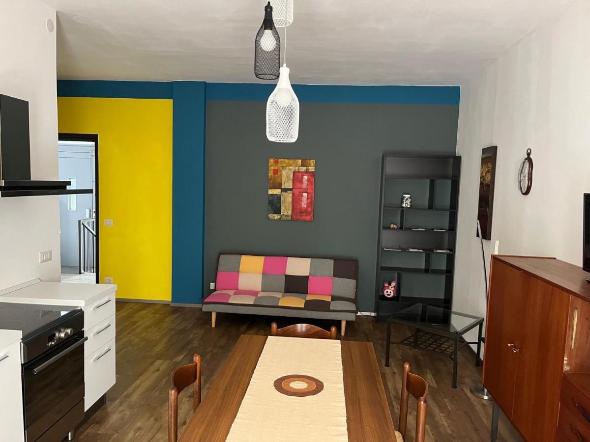 Appartamento Mela Ad Alba, Cuore Delle Langhe Extérieur photo