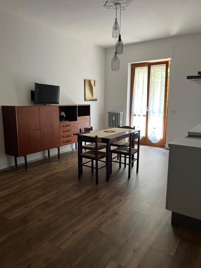 Appartamento Mela Ad Alba, Cuore Delle Langhe Extérieur photo