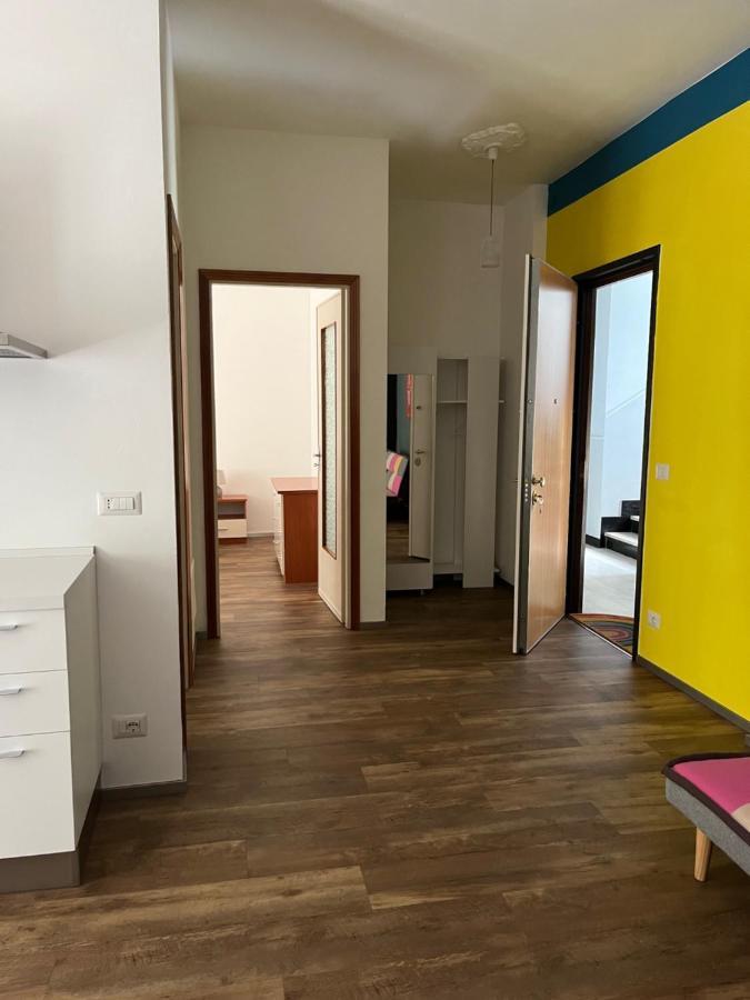 Appartamento Mela Ad Alba, Cuore Delle Langhe Extérieur photo
