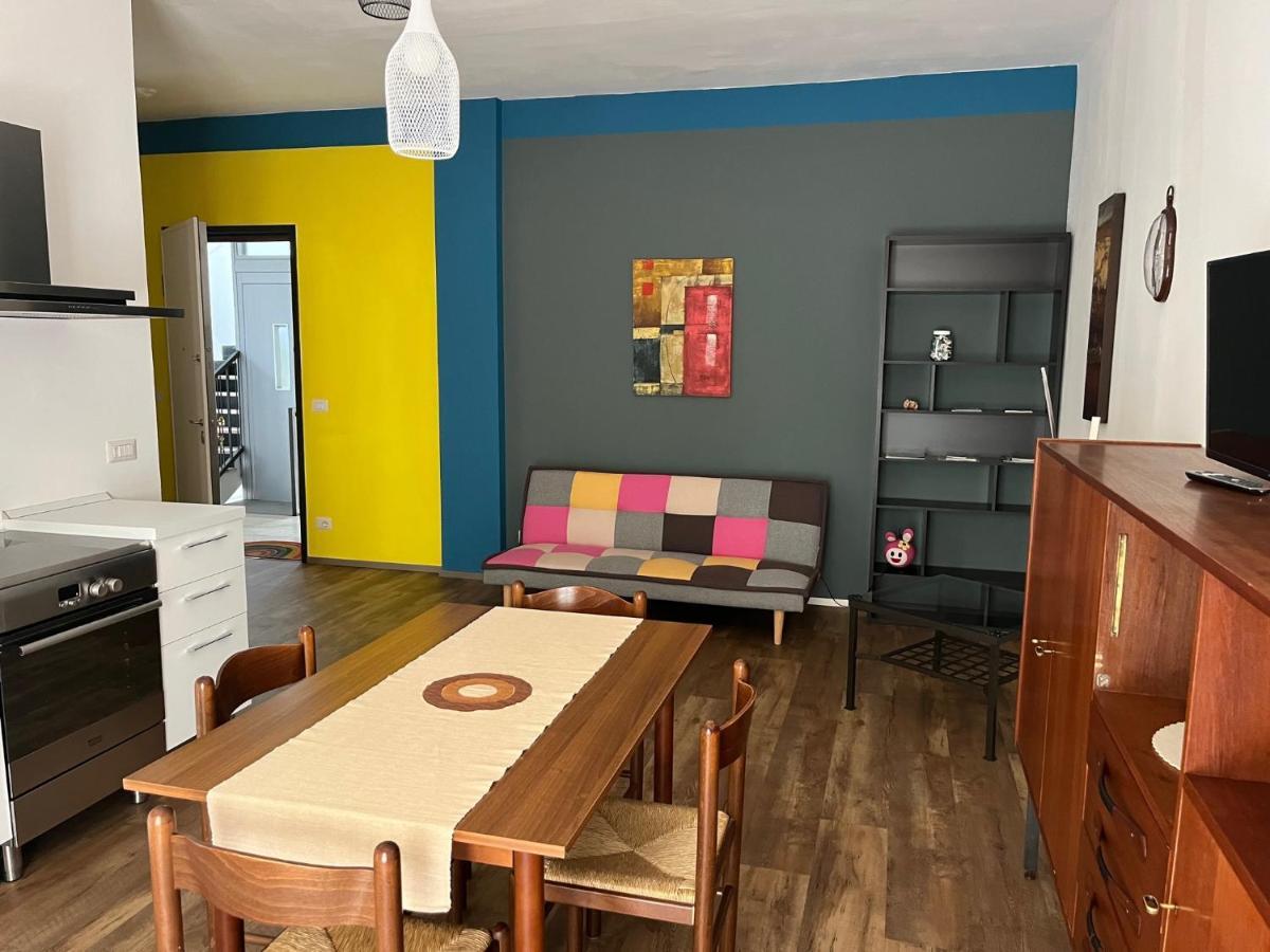 Appartamento Mela Ad Alba, Cuore Delle Langhe Extérieur photo